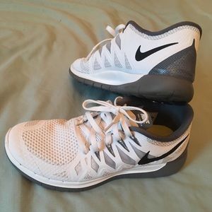 Nike free run (like new) ‼️